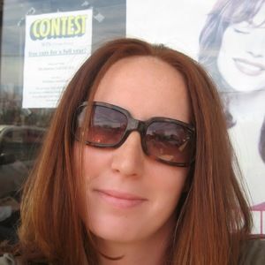 Meet your Posher, Monica